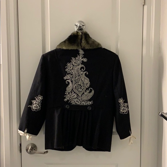 Glam Black Jacket - Picture 2 of 2